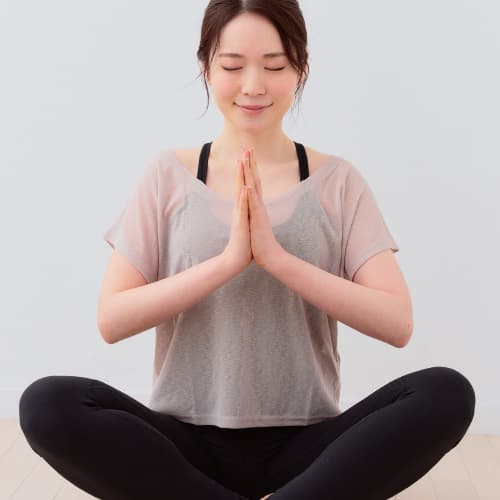 陰ヨガ(45分) 画像1