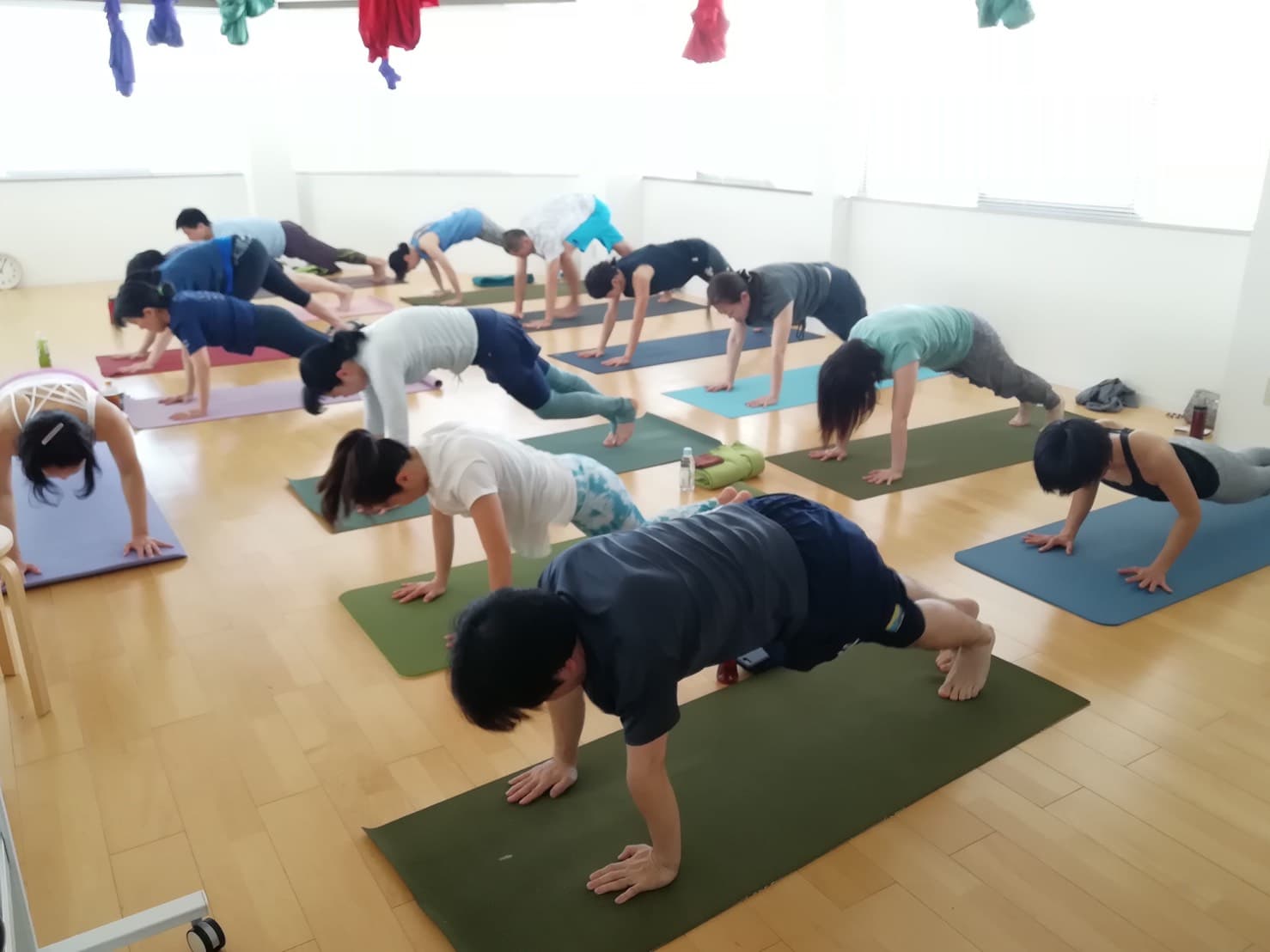 パワーヴィンヤサ（90分）の画像 1