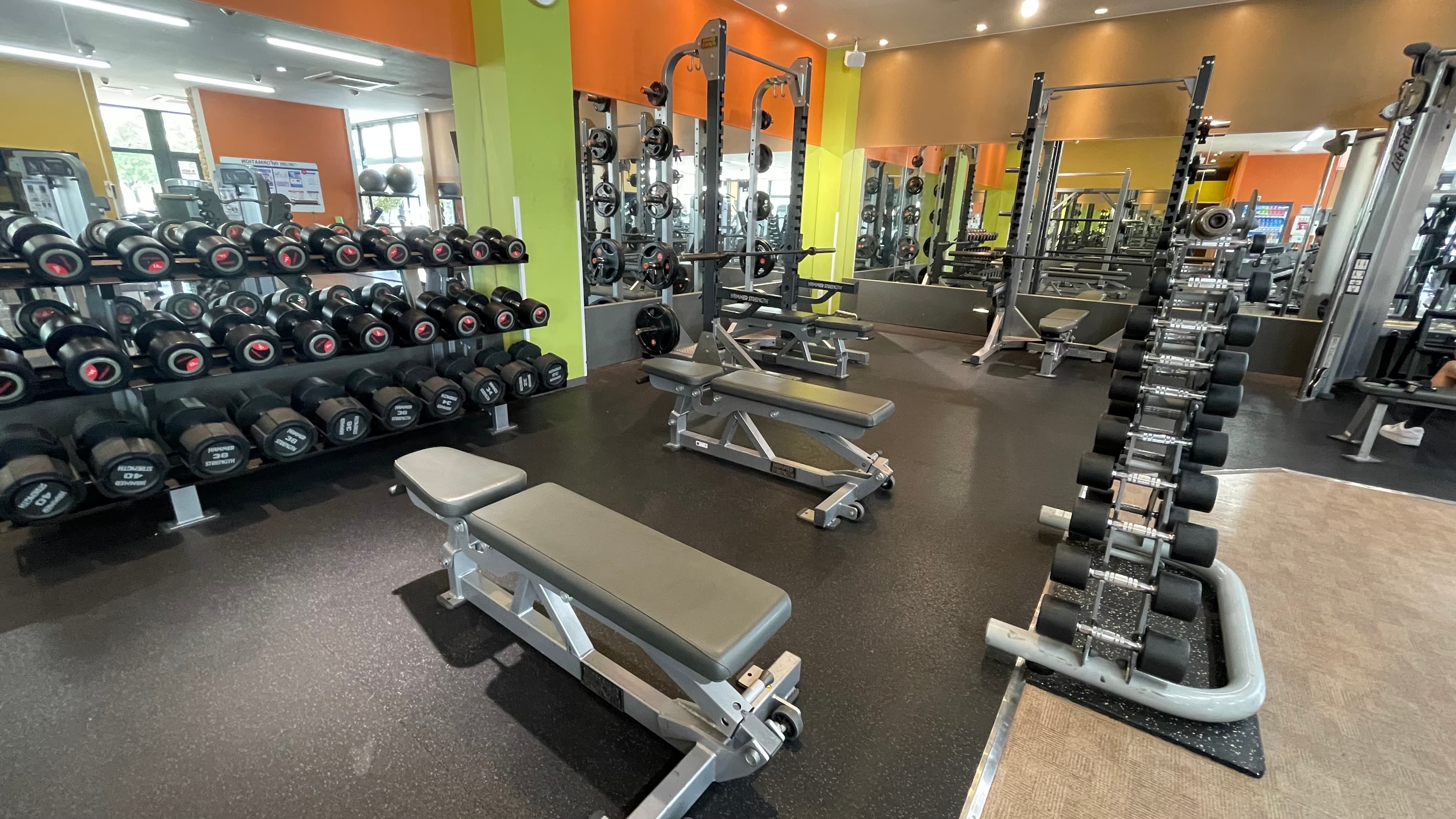 エニタイムフィットネス 春日小倉店 画像1