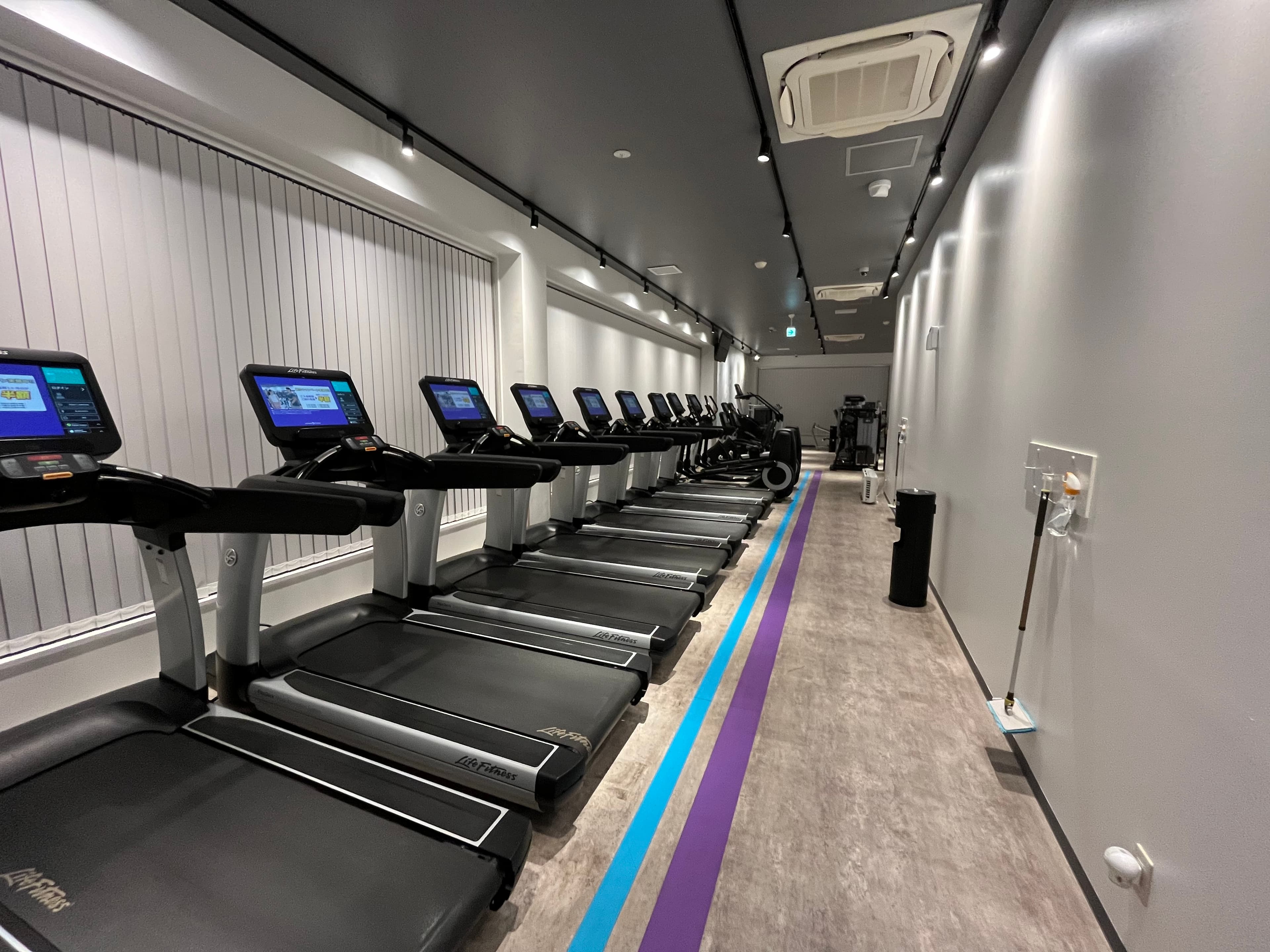 エニタイムフィットネス 泉バイパス市名坂店の画像 5